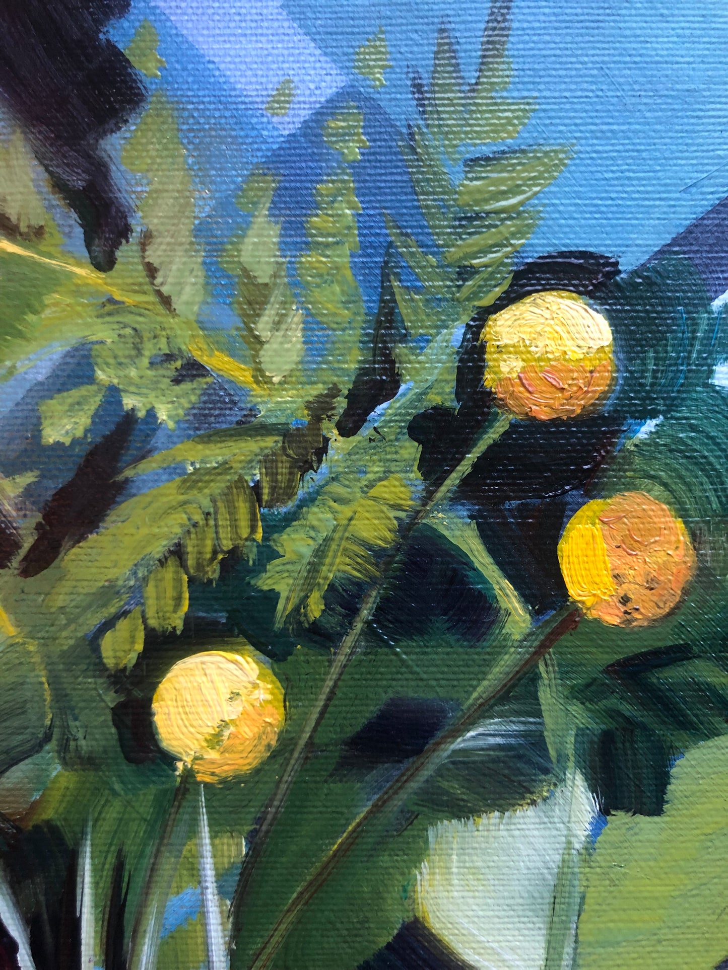Pompom love detail